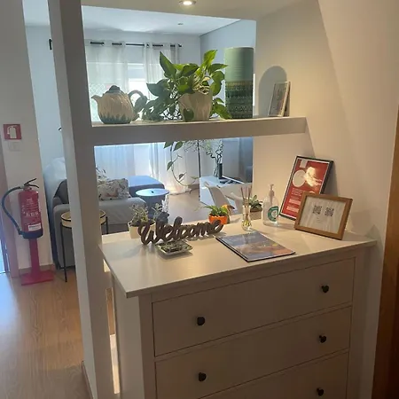 Charming In Apartment Lisbon
